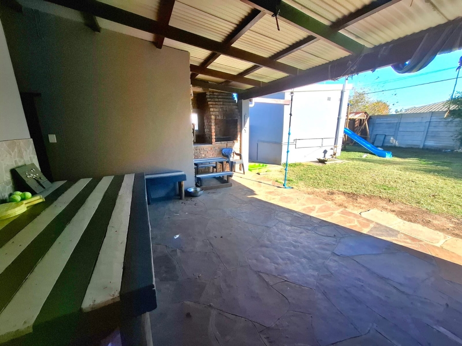 3 Bedroom Property for Sale in Vincent Eastern Cape